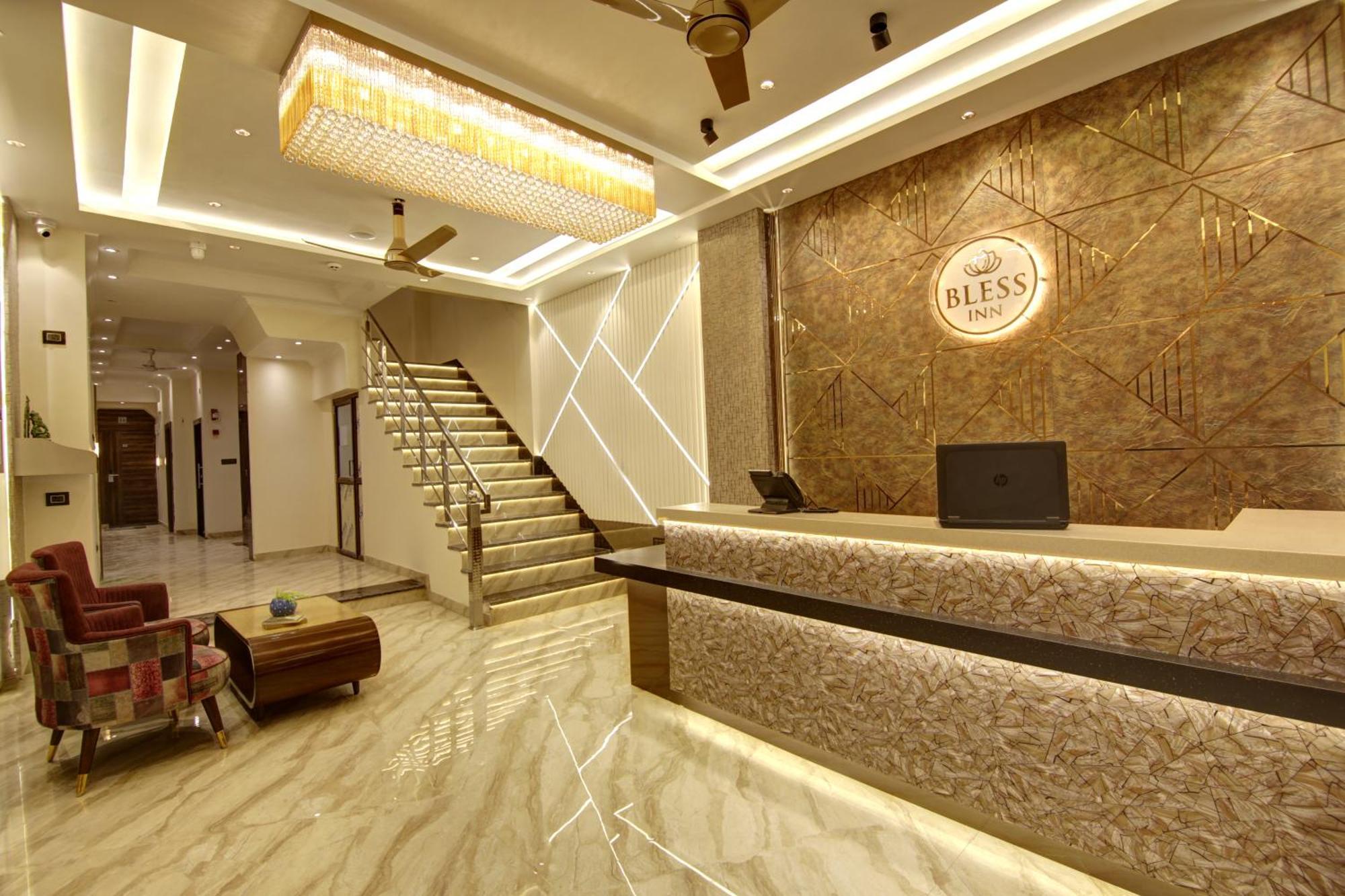 Bless Inn - Near Connaught Place Nova Deli Exterior foto